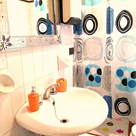 Dello Smeraldo アパート ボローニャ