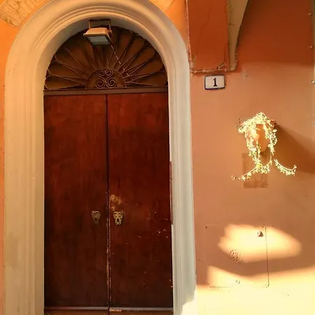 Dello Smeraldo Apartment Bologna